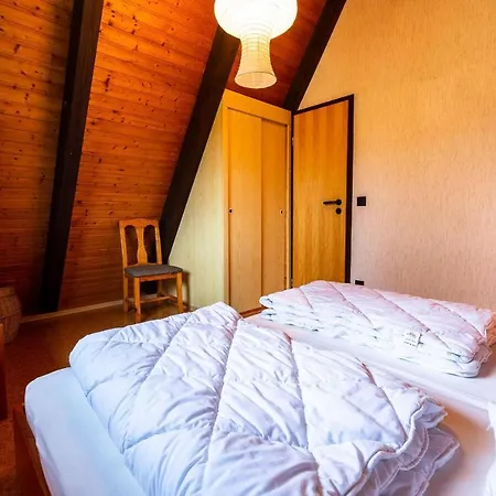 Ferienwohnpark Nurdachhaus Typ 8 Ndt 014 Nyaraló Immenstaad am Bodensee